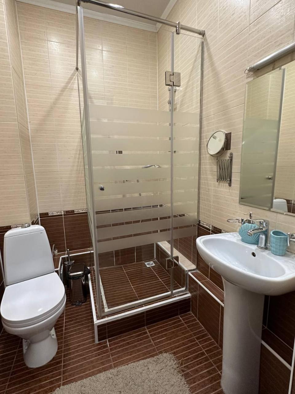 Tanzharyk Hotel Aktobe Bagian luar foto