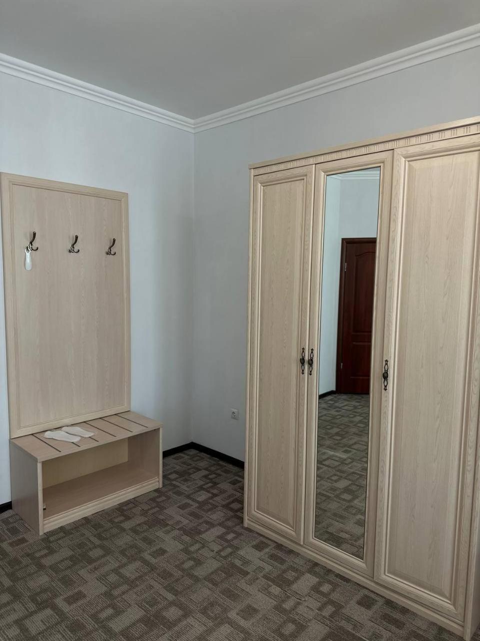 Tanzharyk Hotel Aktobe Bagian luar foto