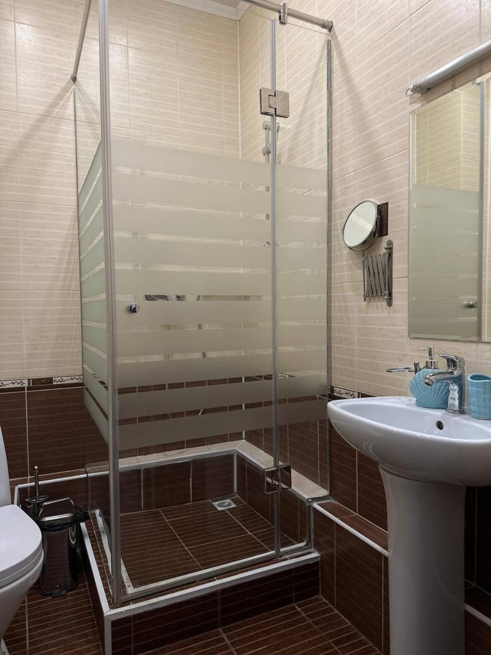 Tanzharyk Hotel Aktobe Bagian luar foto