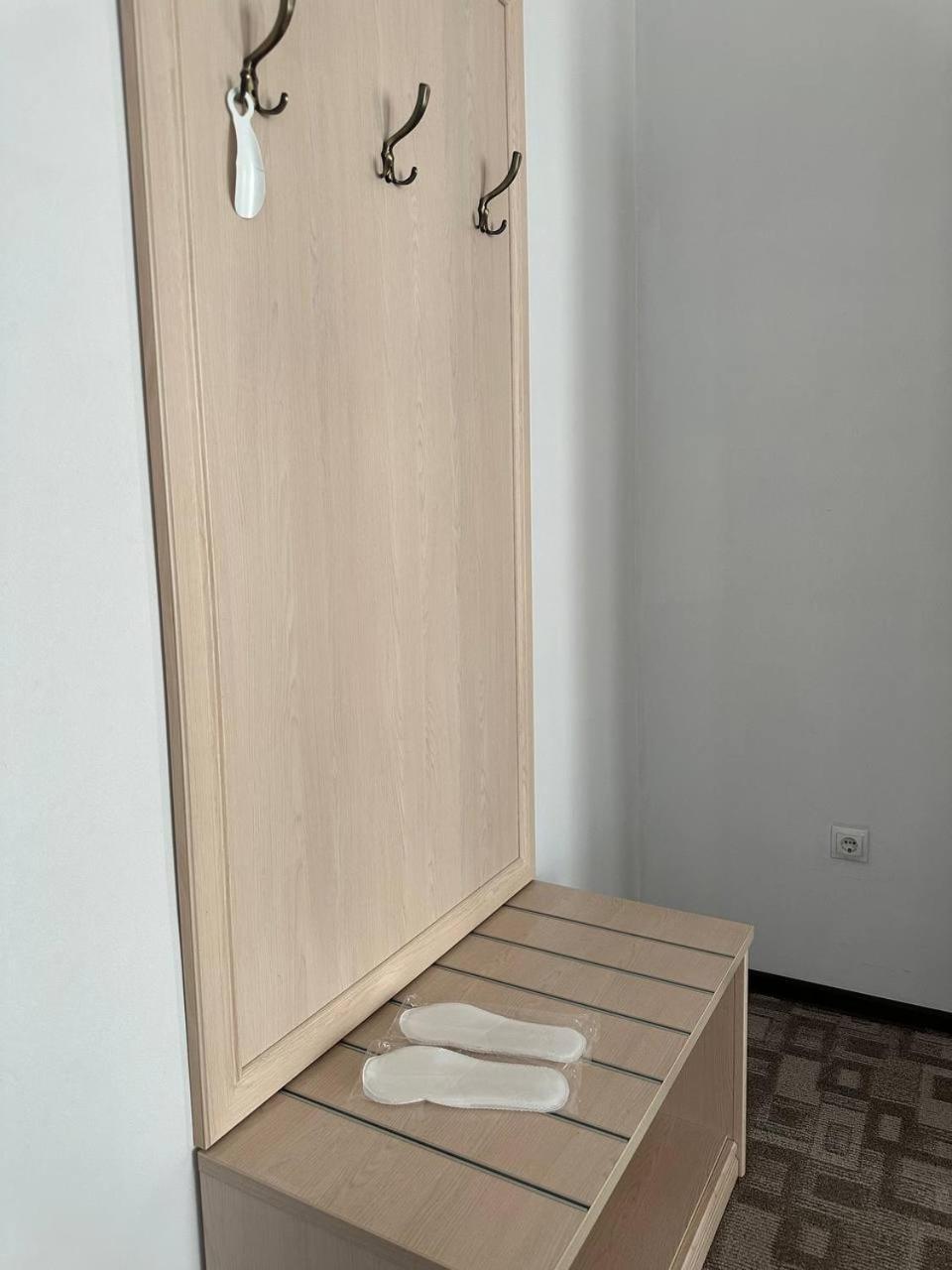 Tanzharyk Hotel Aktobe Bagian luar foto